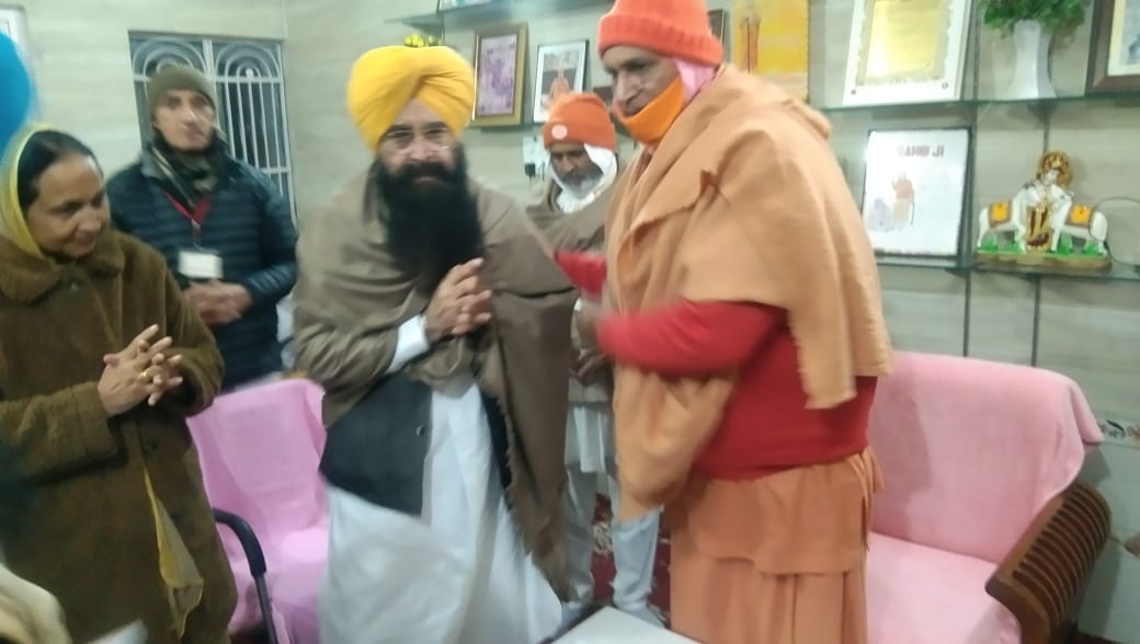 ਕੈਬ ਨਿੰਟ ਮੰਤਰੀ ਪੰਜਾਬ ਗੁਰਮੀਤ ਖੂਡੀਆ ਰਾਮਸਰ ਮੋਕਸ਼ ਧਾਮ ਟੱਪਰੀਆਂ ਖੁਰਦ ਵਿਖੇ ਹੋਏ ਨਮਸਤਕ