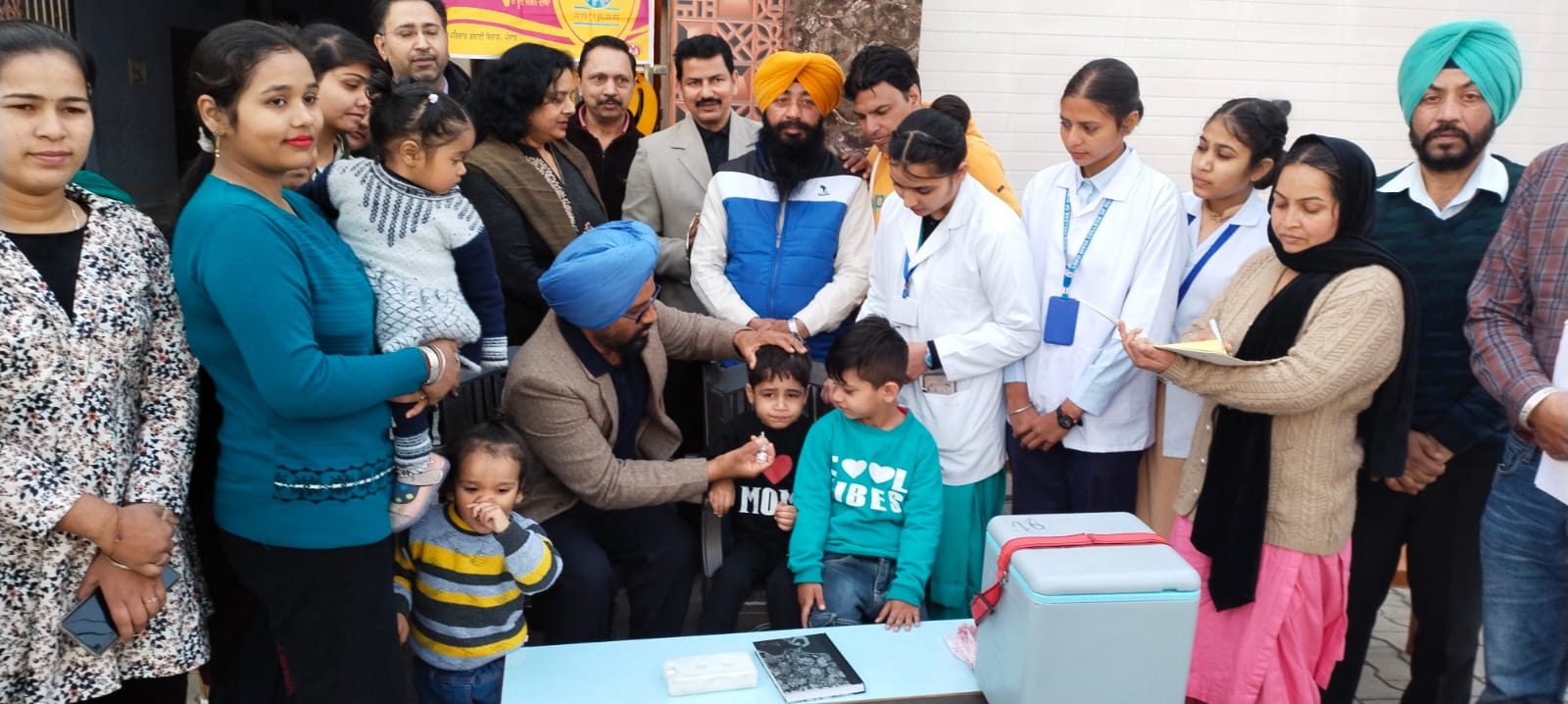 ਮੁਹਿੰਮ ਦੇ ਪਹਿਲੇ ਦਿਨ 48995 ਬੱਚਿਆਂ ਨੂੰ ਪੋਲੀਓ ਬੂੰਦਾਂ ਪਿਲਾ ਕੇ 41 ਪ੍ਰਤੀਸ਼ਤ ਟੀਚਾ ਕੀਤਾ ਹਾਸਲ : ਸਿਵਲ ਸਰਜਨ ਡਾ. ਕਿਰਪਾਲ ਸਿੰਘ