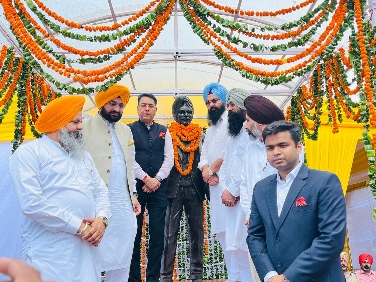 ਗੋਆ ਦੇ ਸ਼ਹੀਦ ਮਾਸਟਰ ਕਰਨੈਲ ਸਿੰਘ ਈਸੜੂ ਨੂੰ ਕੈਬਨਿਟ ਮੰਤਰੀ ਅਮਨ ਅਰੋੜਾ ਵਲੋਂ ਸ਼ਰਧਾ ਦੇ ਫੁੱਲ ਭੇਟ ਕੀਤੇl