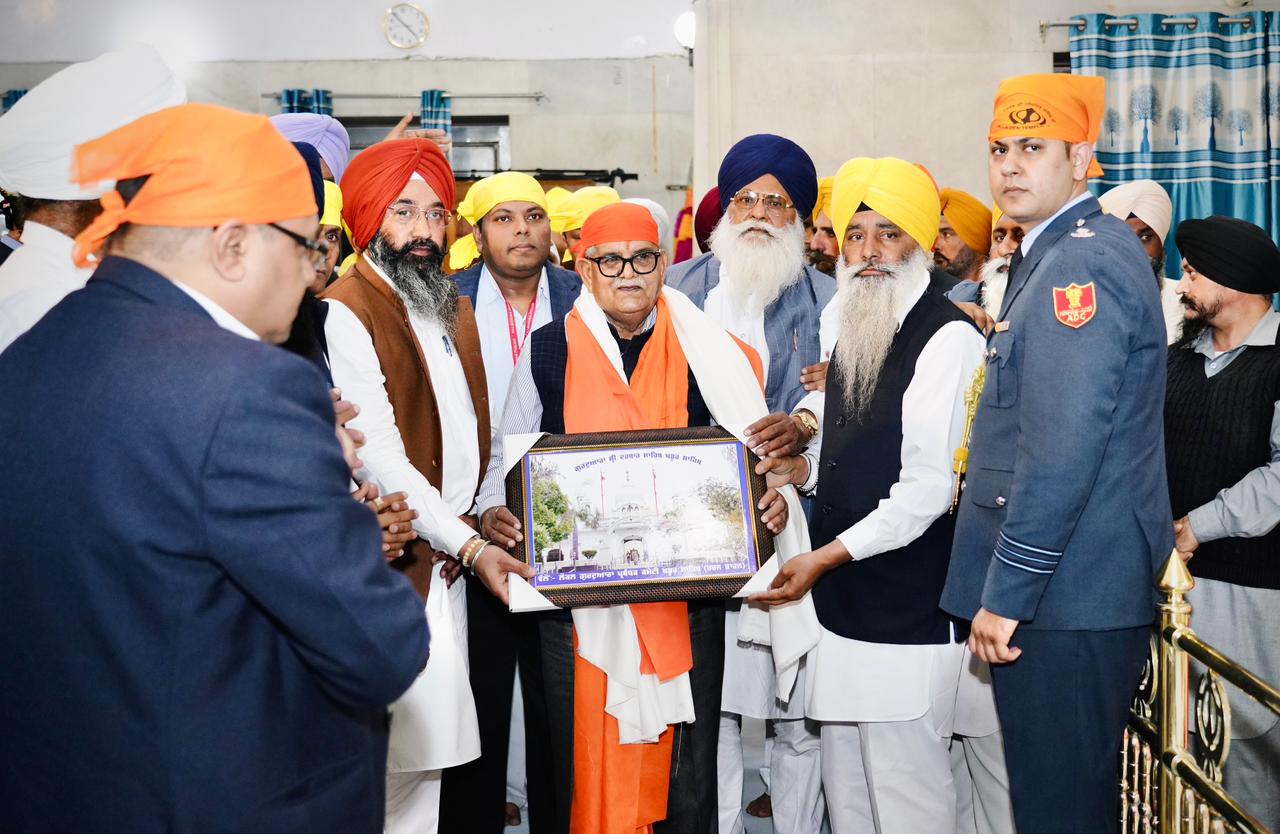 Punjab Governor Gulab Chand Kataria paid obeisance at Khadur Sahib, lauds the initiatives of Nishan-E-Sikhi Institute